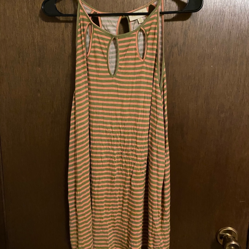 Eyelet tank